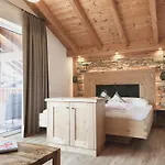 Hotel Adler Hotel-pension 3*