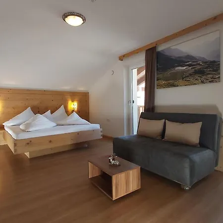 Adler Hotel-pension Hotell Fulpmes