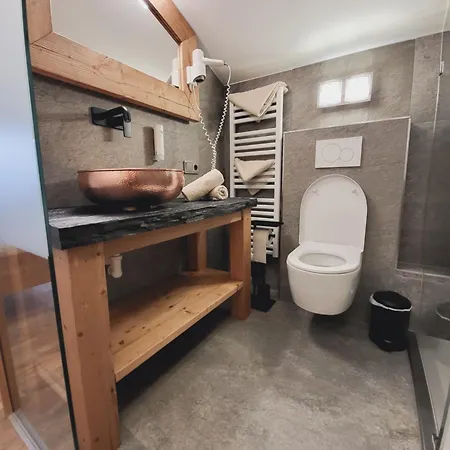 Adler Hotel-pension Ξενοδοχείο 3*