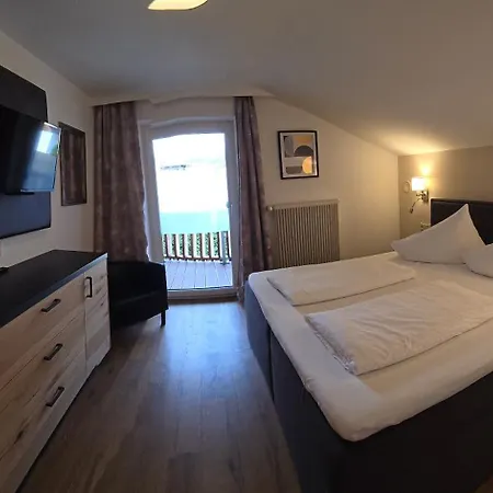 Adler Hotel-pension Fulpmes