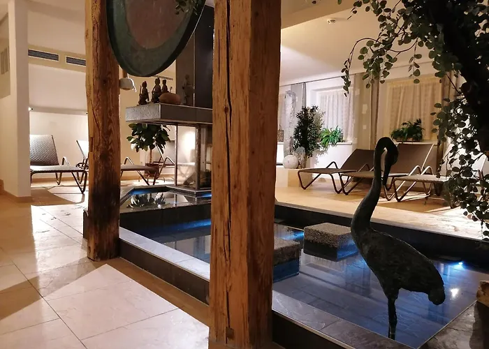 Adler Hotel-pension 3*