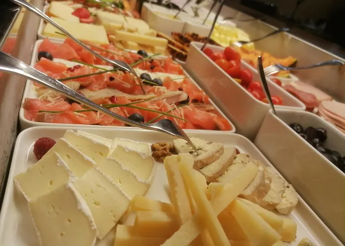 Adler Hotel-pension 3*