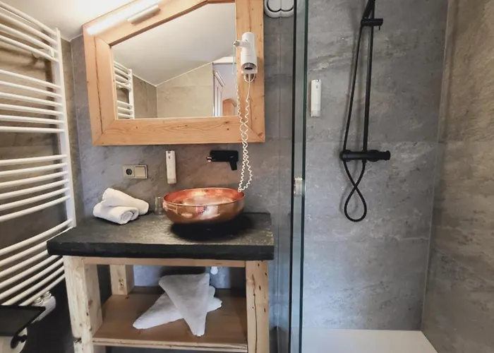 Szálloda Adler Hotel-pension