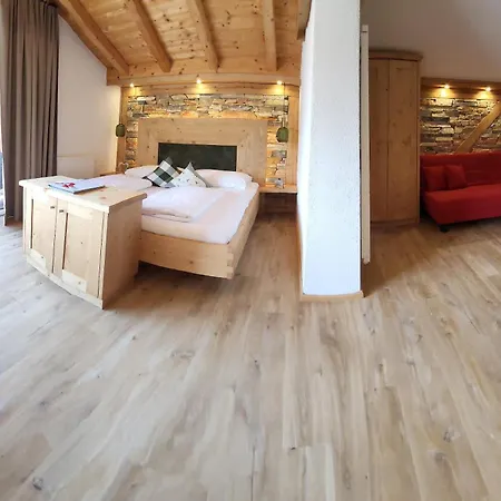 Adler Hotel-pension ホテル 3*