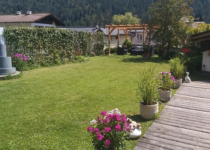 Adler Hotel-pension 3*