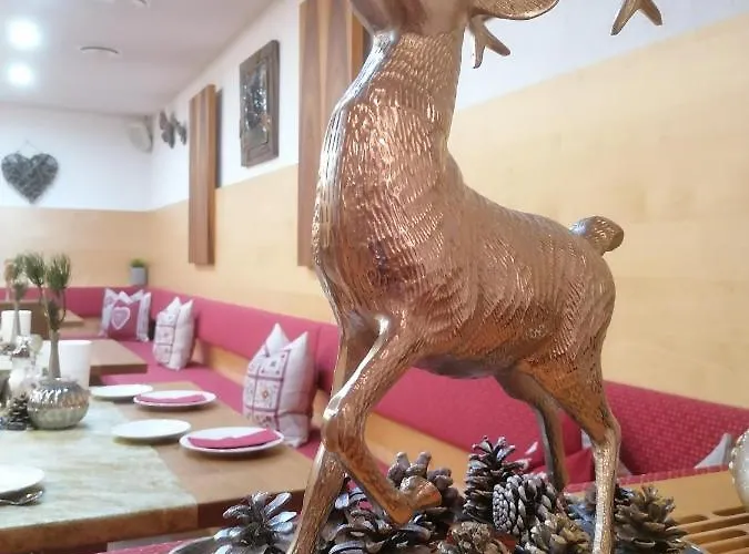 Adler Hotel-pension 3* 플메스