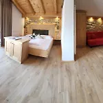 Adler Hotel-pension 호텔 3*