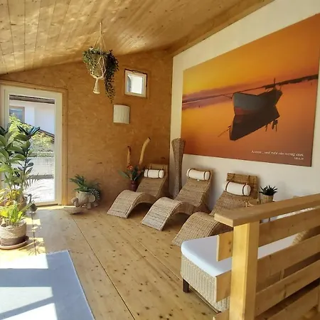 Adler Hotel-pension 3*