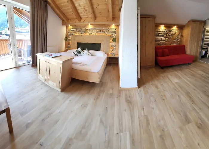 Adler Hotel-pension Otel 3*